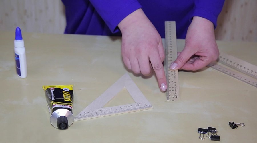 Изготовление угловой линейки: шаг 1 Изготовление угловой линейки: шаг 1