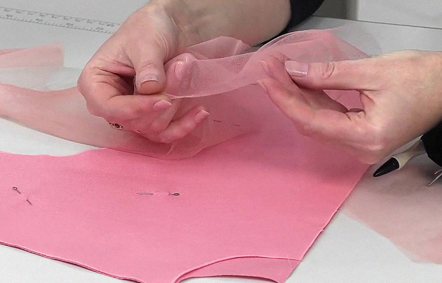 Обработка шва сеткой