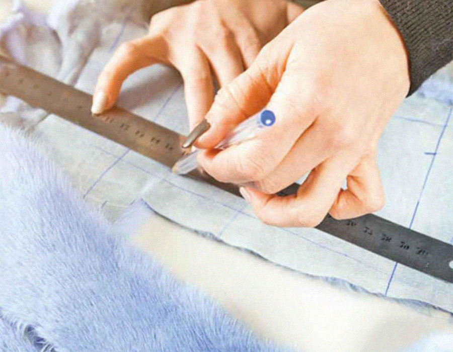 Разметка линий на мехе