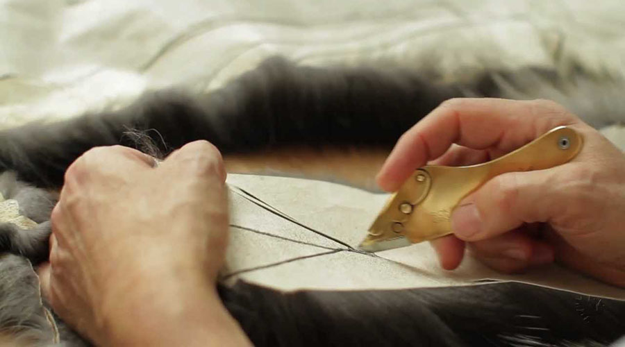 Раскрой искусственного меха